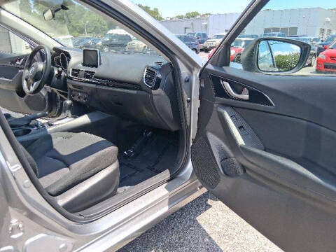 2015 Mazda MAZDA3 i Touring