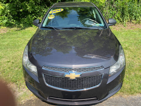 2014 Chevrolet Cruze for sale at WHARTON'S AUTO SVC & USED CARS in Wheeling WV