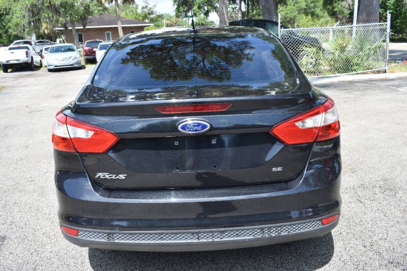 2014 Ford Focus SE