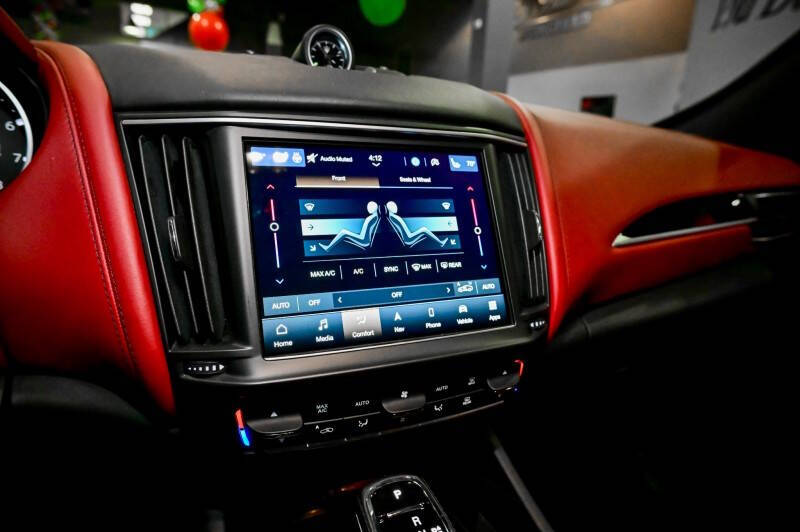 2022 Maserati Levante Modena