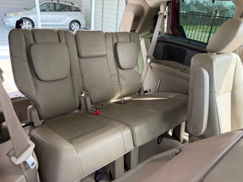 2012 Volkswagen Routan