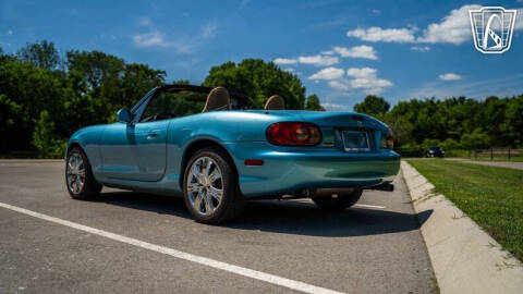 2001 Mazda MX-5 Miata
