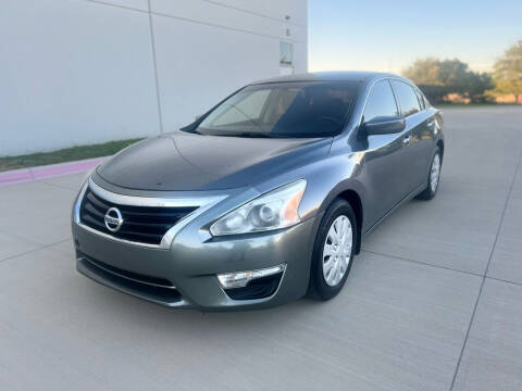 2015 Nissan Altima for sale at Big Time Motors in Arlington TX