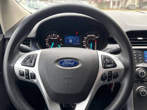 2013 Ford Edge SE