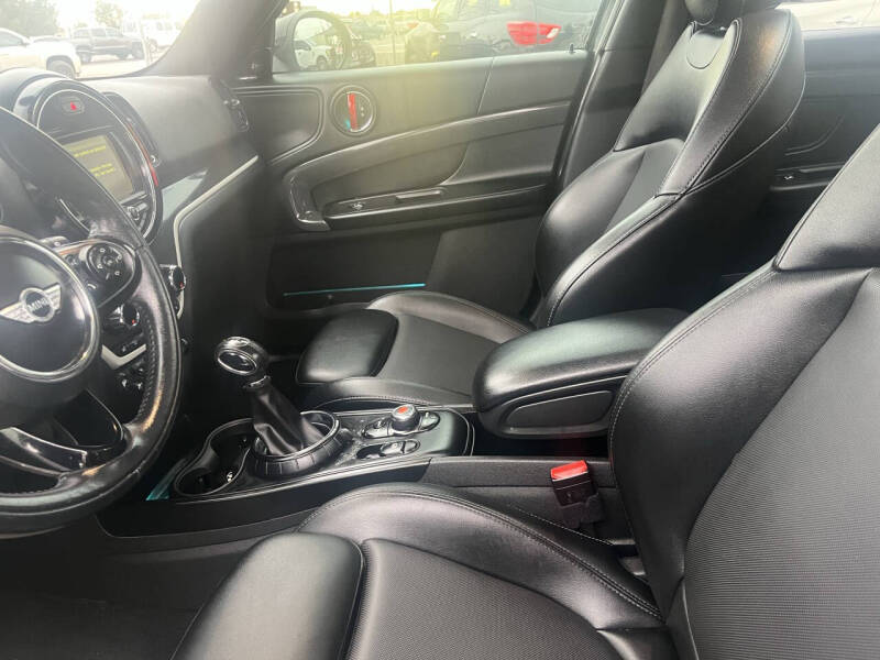 2017 MINI Countryman Cooper S