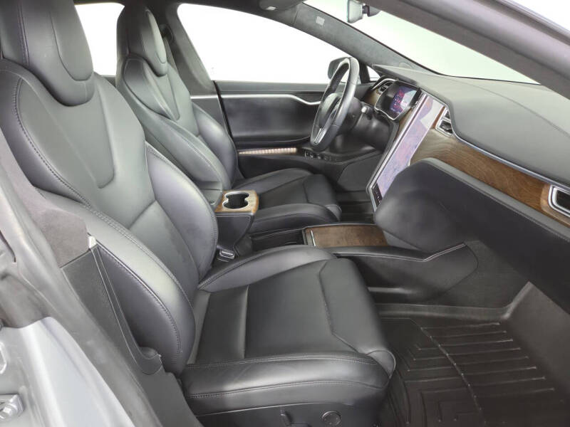 2017 Tesla Model S 75D