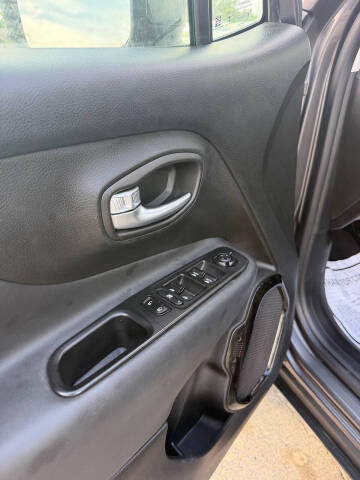 2017 Jeep Renegade Latitude