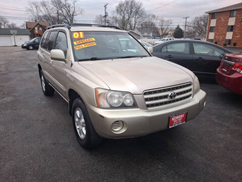 2001 Toyota Highlander for sale at KENNEDY AUTO CENTER in Bradley IL