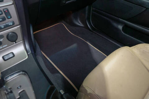 2005 Ford Thunderbird Deluxe