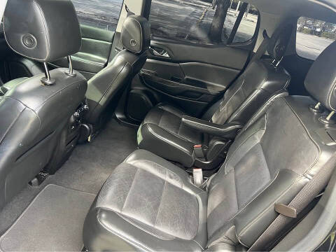 2017 GMC Acadia SLT-1