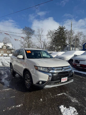 2016 Mitsubishi Outlander SE