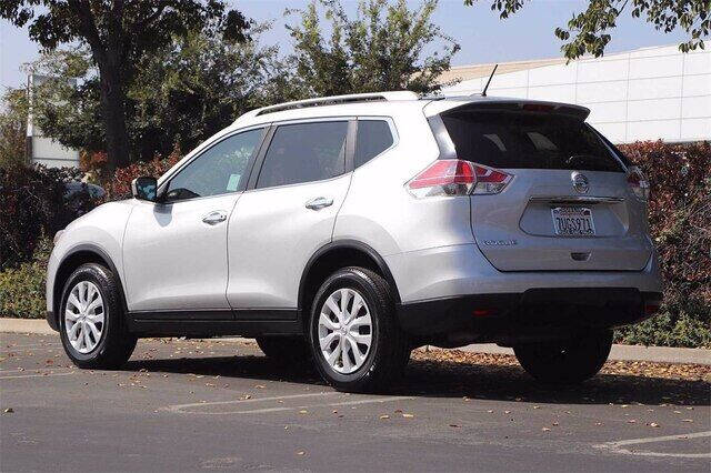 2016 Nissan Rogue S
