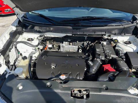 2013 Mitsubishi Outlander Sport ES