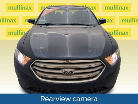 2017 Ford Taurus SEL