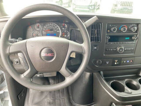 2024 GMC Savana 2500