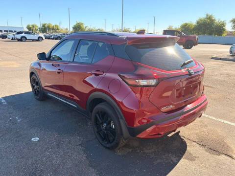 2024 Nissan Kicks SR