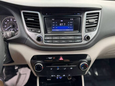 2018 Hyundai Tucson SE