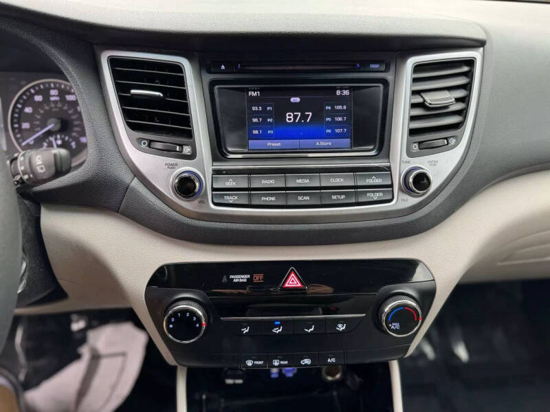 2018 Hyundai Tucson SE