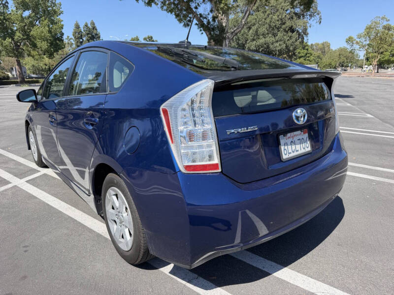 2010 Toyota Prius V