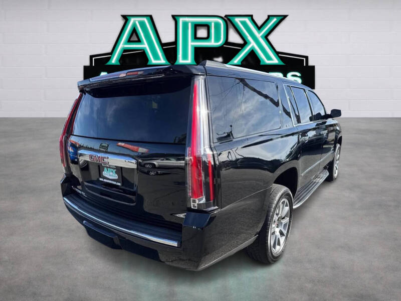 2020 GMC Yukon XL Denali