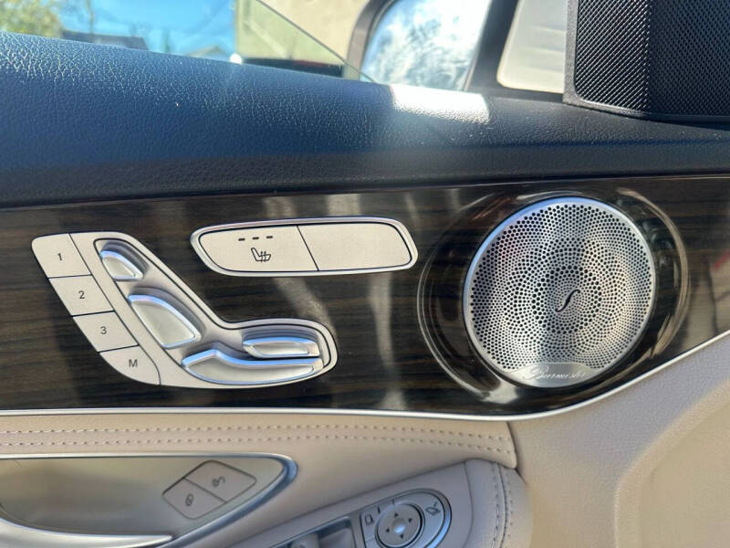 2016 Mercedes-Benz C-Class