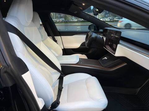 2022 Tesla Model S