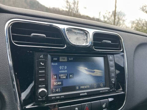 2011 Chrysler 200 Limited