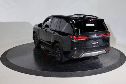 2025 Lexus LX 700h Overtrail