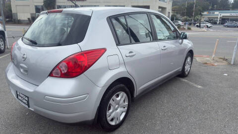 2010 Nissan Versa 1.8 S