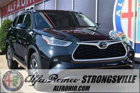 2021 Toyota Highlander for sale at Alfa Romeo & Fiat of Strongsville in Strongsville OH