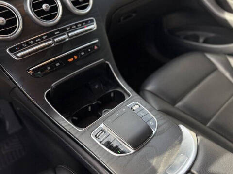 2020 Mercedes-Benz GLC GLC 300