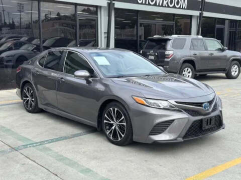 2019 Toyota Camry Hybrid