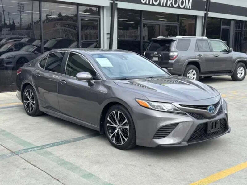 2019 Toyota Camry Hybrid
