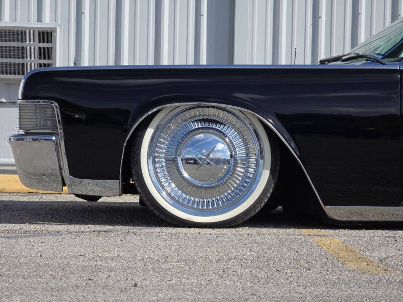 1965 Lincoln Continental