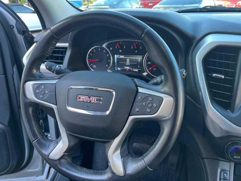 2018 GMC Acadia SLT-1