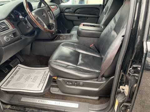 2011 GMC Yukon Denali