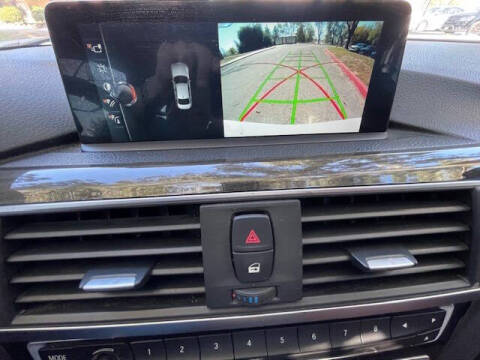 2017 BMW 3 Series 330e iPerformance