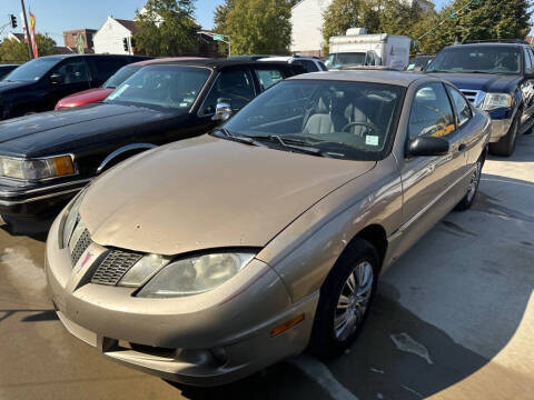 2005 Pontiac Sunfire for sale at ST LOUIS AUTO CAR SALES in Saint Louis MO