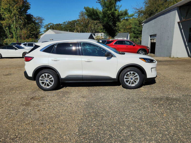 2022 Ford Escape SE