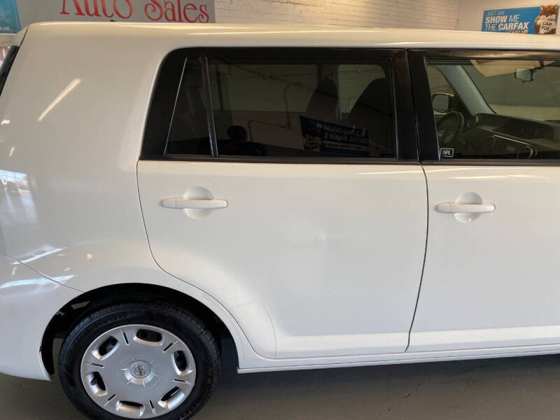 2012 Scion xB Base - Photo 18