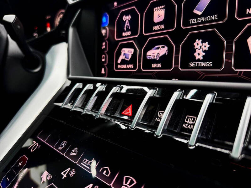 2019 Lamborghini Urus