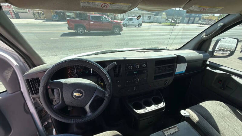 2013 Chevrolet Express 2500