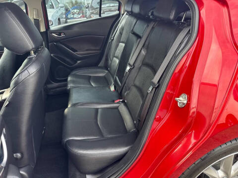 2017 Mazda MAZDA3 Grand Touring