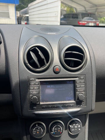 2011 Nissan Rogue SV