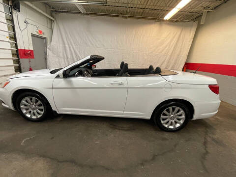 2011 Chrysler 200 Touring