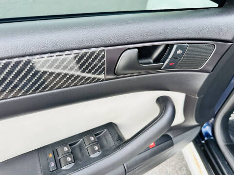 2003 Audi RS 6 quattro