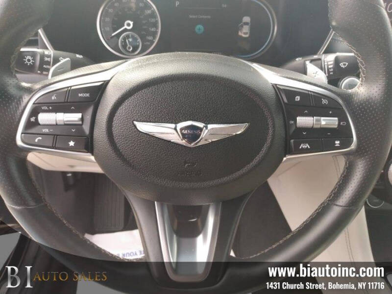 2022 Genesis G70 2.0T