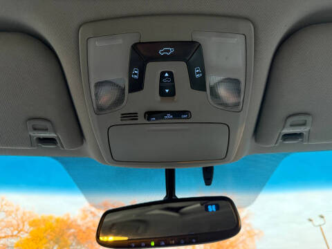 2017 Toyota Sienna XLE Premium 7-Passenger