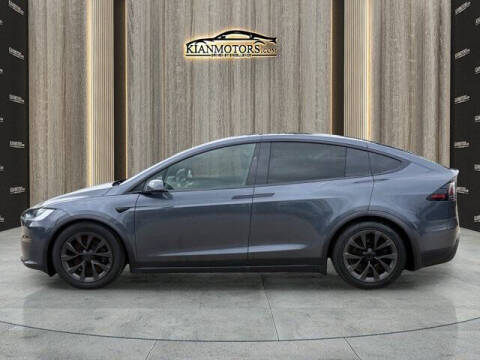 2022 Tesla Model X Plaid