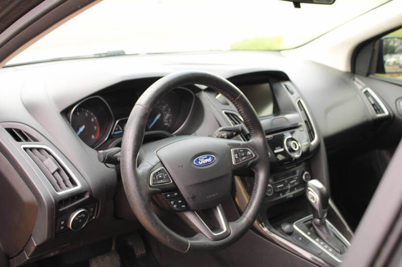 2018 Ford Focus Titanium